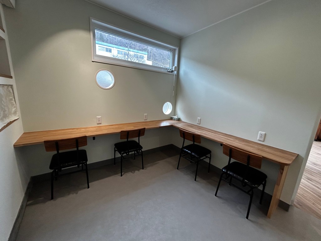 壁面のUSB-A・USB PD（Type-C）対応充電コンセント